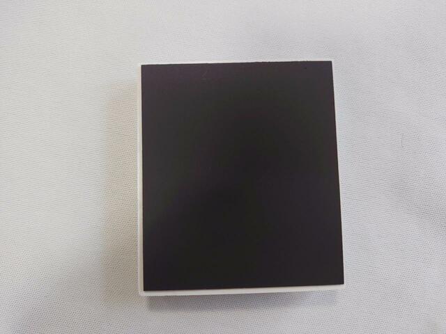 裏面はマグネット