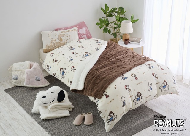 【PEANUTS】温もりを感じさせるピンクやブラウンの色合い