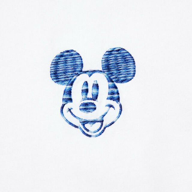 Tシャツ 1,990円｜ユニクロ UT「ディズニー イン ブルー」