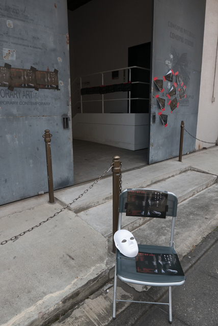 古びた外観に潜入！