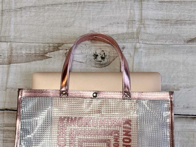 13インチのノートPCが収納できるサイズ