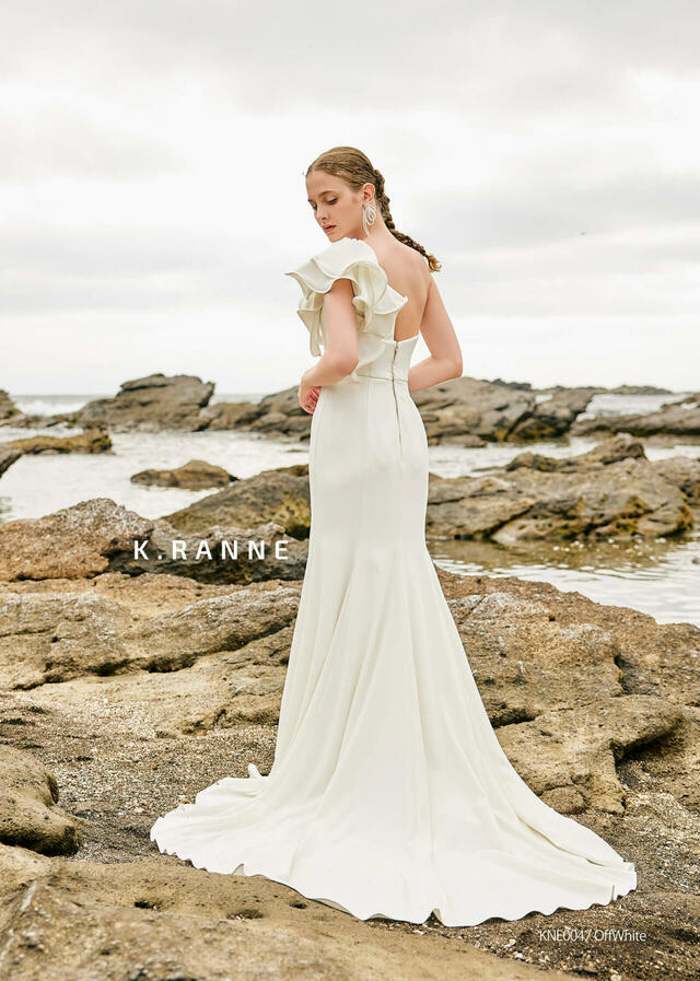 クラウディア|「K.RANNE-クランネ-」新作ウェディングドレス|KNE0047_OffWhite