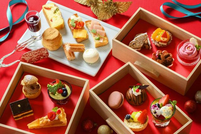 「クリスマスアフタヌーンティー」＜期間：2024年11月1日〜12月31日＞【Xmasスイーツが入った“贅沢オリジナルボックス”でティータイム♪「クリスマスアフタヌーンティー」開催】