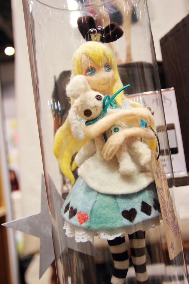 土方クロネ　羊毛フェルト