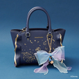 バッグ ￥24,200、バッグチャーム ￥5,500｜サマンサベガ ディズニー・アニメーション映画『ファンタジア』「ミッキーマウス」コレクション