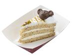 ミルクティーショートケーキ(ピスタチオ入り)550円|東京ディズニーシー「ダッフィー&フレンズのファインド・ユア・ビューティフル・ブルー!」フードスーベニア|発売日:2026年7月7日(火)