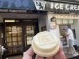 〈末広堂 美濃アイス〉のアイスモナカ