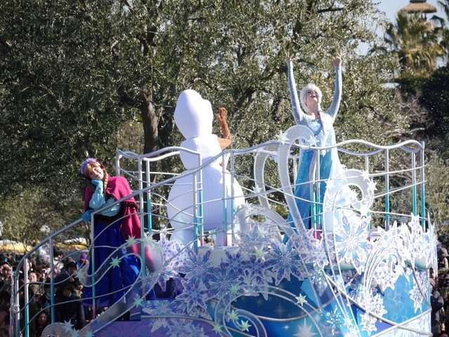 「フローズンファンタジー・グリーティング」　©Disney