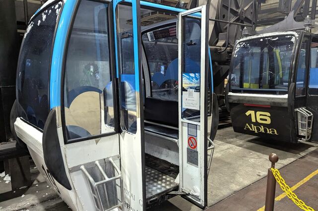 【リゾナーレトマム】「霧氷テラス」に向かうゴンドラ