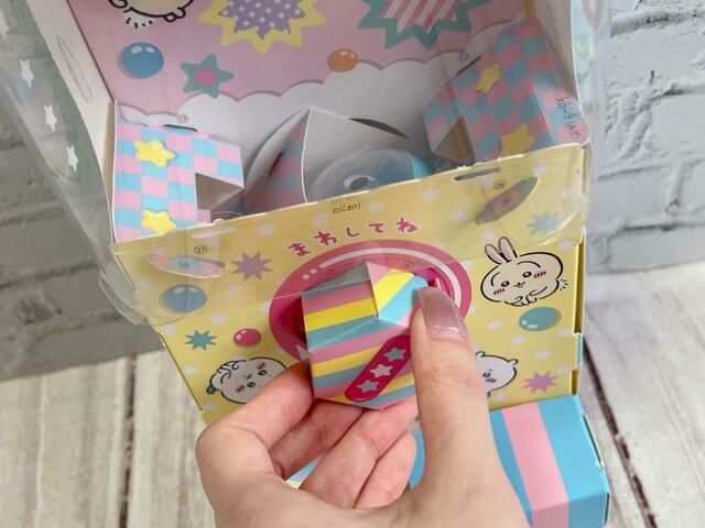 【最新付録 ちいかわガシャポン】ハンドルを回すと…