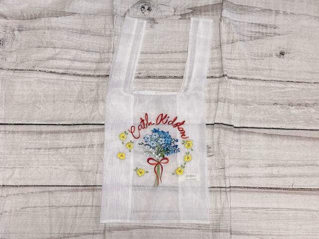 【PEACH JOHN×キャス キッドソン】「シアーエンブロイダリーバッグ」 はかなげなオーガンジーにフラワー刺しゅうが咲く、ドリーミーなバッグ♪