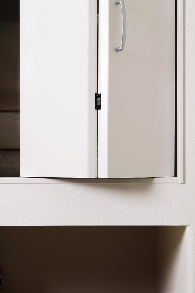 室内折れ戸 指はさみ防止機能