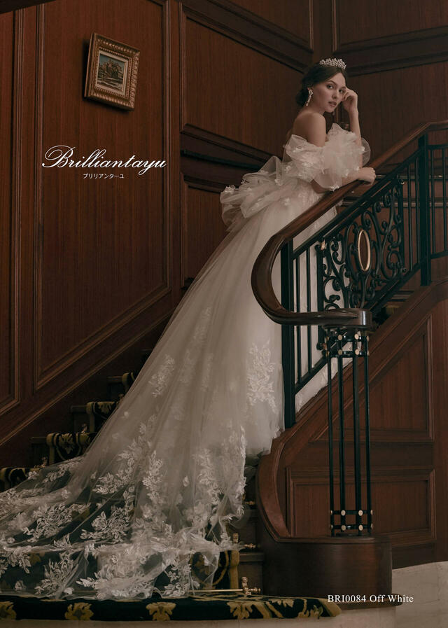 クラウディア｜「Brilliantayu （ブリリアンターユ）」新作ウェディングドレス｜BRI-0084_OffWhite