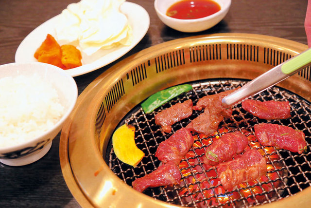 いろりや南海通店　特盛ハラミ定食