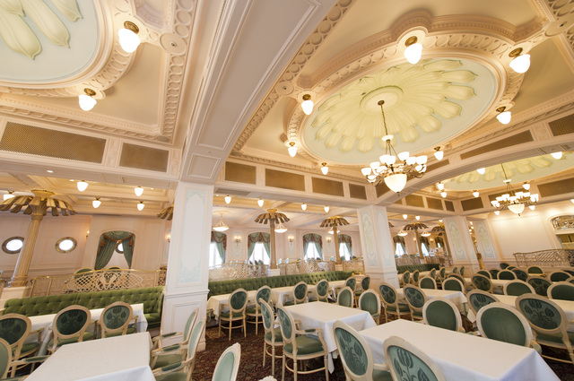 S.S.コロンビア・ダイニングルーム｜東京ディズニーシー