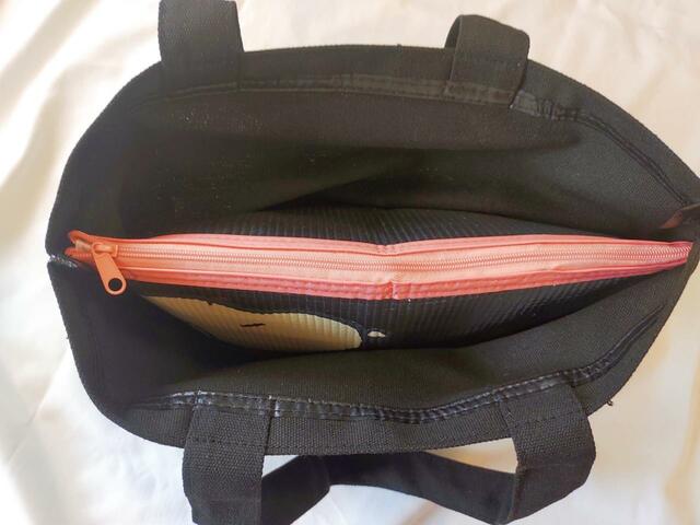 【SPRiNG】7月号付録「スヌーピーのトートバッグ＆保冷ポーチ」ポーチはトートにすっぽり入る大きさ