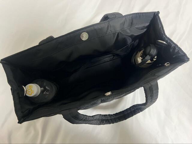 【niko and… オリジナル2WAYマルチトートバッグM】サイズは高さ31×幅34×マチ11cm。A4ファイルも入る十分な大きさです!