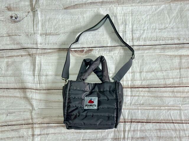 ショルダーストラップをつけてみました♪