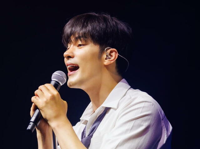 ソンフンⒸ Stallion Entertainment & IMX