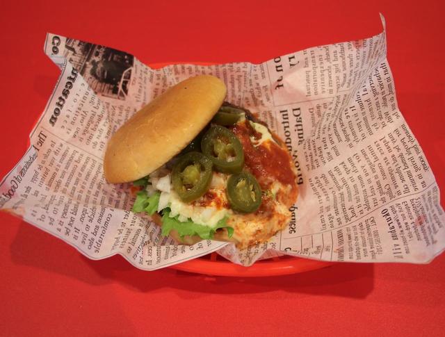 激辛メキシカンスパイシーバーガー