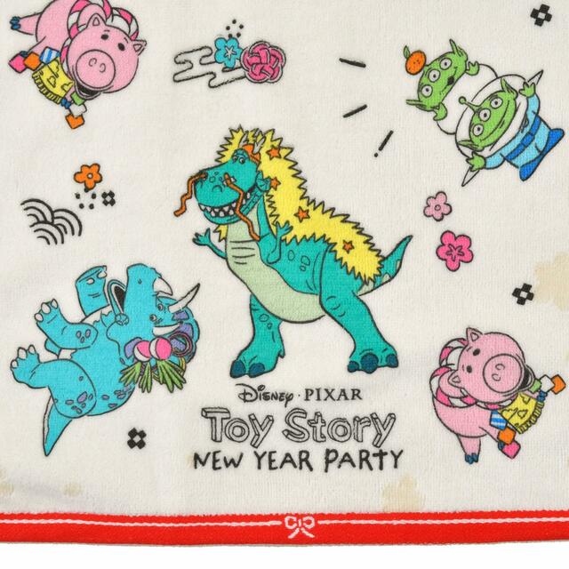 トイ・ストーリー フェイスタオル TOY'S NEW YEAR 2024 1,200円