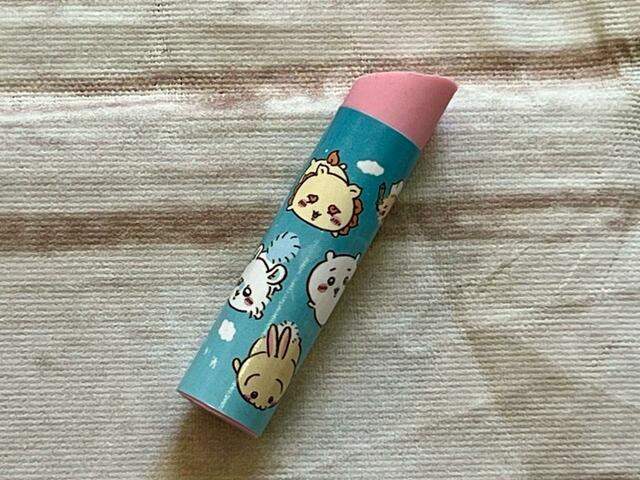 消しゴムはリップ風のデザインです！かわいい〜！