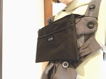 【3COINS（スリーコインズ） 抱っこ紐用サコッシュ】抱っこ紐の正面に取りつけられます