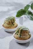 「抹茶のシュークリーム」＜期間：2026年5月1日〜6月30日＞【上質な抹茶の魅力を楽しめる“抹茶デザート約20種類”が「ウェスティンホテル東京」の初夏のデザートブッフェに勢ぞろい！】