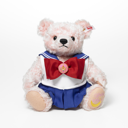 シュタイフ セーラームーン テディベア ドイツ職人が手作りする元祖テディベア「シュタイフ」にセーラームーン