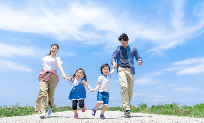 ずーっと 仲良し夫婦 が実践していること３選 子どもに与える良い影響 1 2 ハピママ