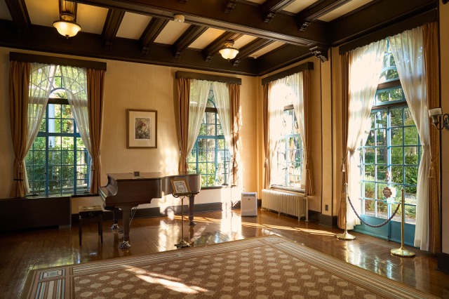 リビングルーム（1階）