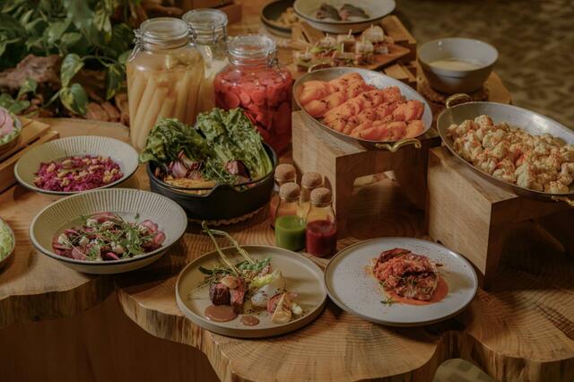 「発酵食品のチーズや無添加で作られる京都産のシャルキュトリー」＜期間：2025年7月6日〜＞【「16種類のホテルメイドのパン」や「体にやさしい自然派メニュー」が揃う“サンデーブランチブッフェ”開催！】