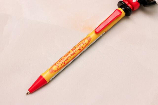 ボールペン 各1200円