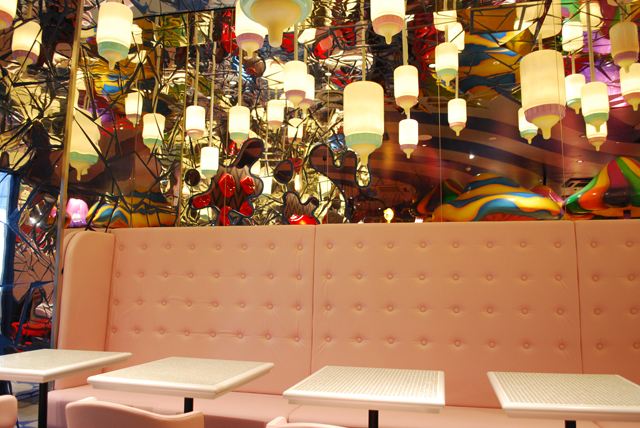 MILK STAND（ミルクスタンド）