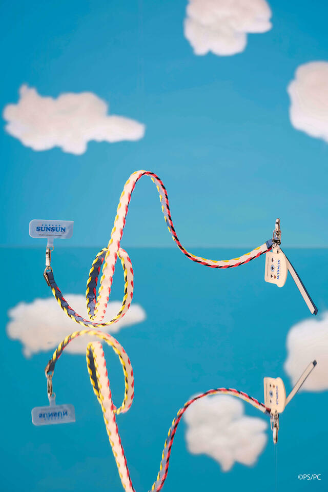 【エジュー×パペットスンスン design color shoulder】ポップなデザインショルダー。食パン型のかわいいミニミラーとアタッチメント付き!(税込6,050円)