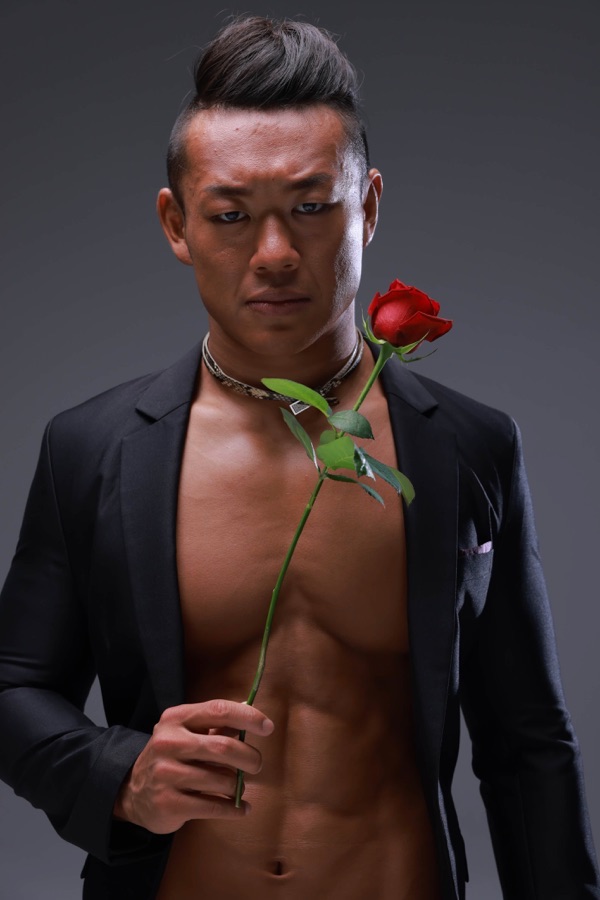 『TETSUYA IN THE NAKED』