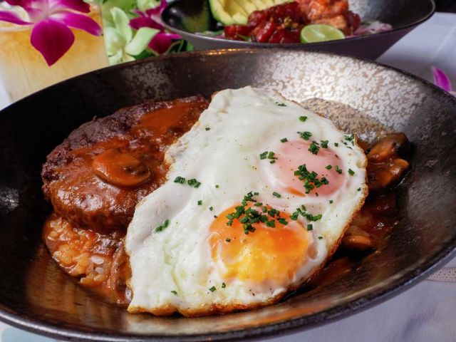  「ロコモコ丼」 1,800円