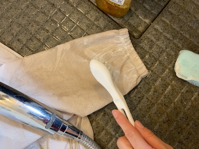 【ワークマン シアサッカーレインジャケット】洗剤をかけて擦るとすぐ落ちました！