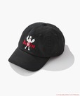 【niko and ...×ウルトラマン】「ウルトラマン怪獣CAP」3,520円／フロントには怪獣のシルエットをプリントした上から刺繍を施し、バックにはウルトラマンのタイトルを刺繍
