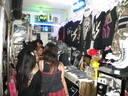V系】人気のバンドは? メキシコのV系ショップ店長に聞いた“海外の
