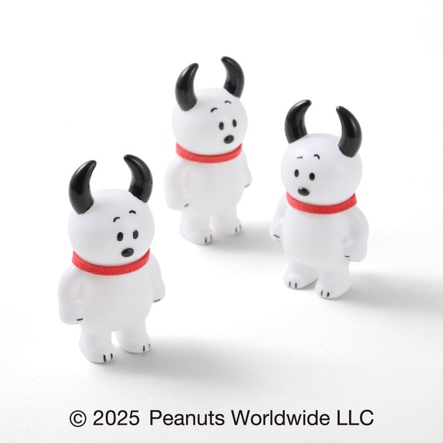 【スヌーピー in 銀座 2025】＜UAMOU＞フィギュア＜100体限り＞4,400円(1体)／本館5階 インティメイト