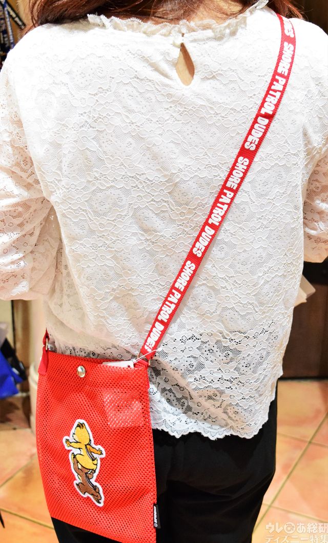 サコッシュ 2900円