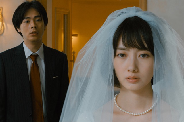 『弥生、三月 -君を愛した３０年-』全国東宝系にて公開中　©2020「弥生、三月」製作委員会