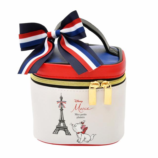 バニティポーチ　3,190円