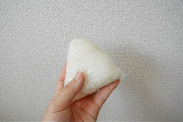【おにぎりぽっけ】口の中でほどけるふんわりおにぎりが完成