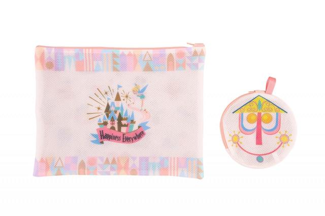 ランドリーポーチセット 2,200円|サイズ:(四角形)幅約40×高さ約30cm (丸形)幅約17×高さ約17×マチ約2cm|販売店舗:東京ディズニーランド「キングダム・トレジャー」、東京ディズニーシー「ヴィラ・ドナルド・ホームショップ」
