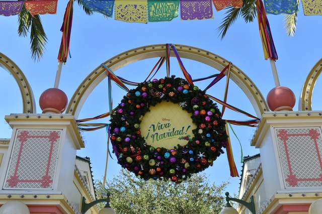 「¡Viva Navidad!」はパラダイスガーデンがショーの会場