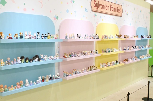 【シルバニアファミリー展40th】シルバニアファミリー勢ぞろい！
