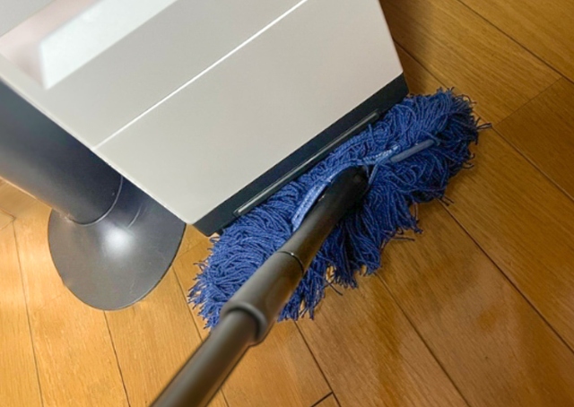 【ダスキン　ペット用おそうじモップレンタル】繰り返し使ってもモップがリセットされるので、使い捨てモップよりコスパよし！