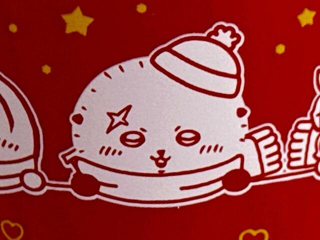 いつも凛々しいラッコは片側にニット帽を乗せるタイプ。かわいい♪